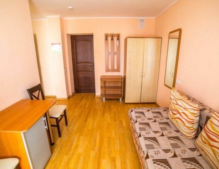 КОМФОРТ 3-МЕСТНЫЙ 2-КОМНАТНЫЙ СЕМЕЙНЫЙ (КОРПУС 2) - Санаторий «Нарочь» Беларусь