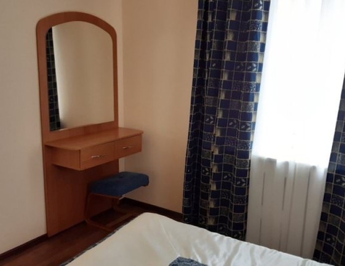 СТАНДАРТНЫЙ 3-МЕСТНЫЙ 2-КОМНАТНЫЙ СЕМЕЙНЫЙ (КОРПУС 1,2) - Санаторий «Нарочь» Беларусь