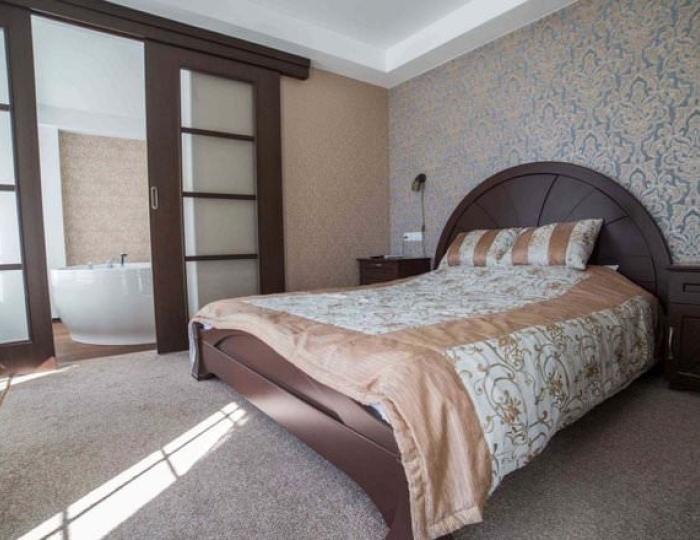 ЛЮКС 2-МЕСТНЫЙ 2-КОМНАТНЫЙ (КОРПУС 2, 20) - Санаторий «Нарочь» Беларусь